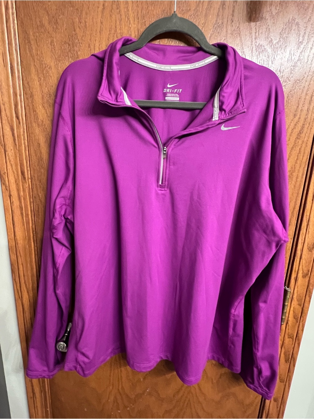 Nike Dri-FIT Half-Zip Pullover - Magenta/Purple